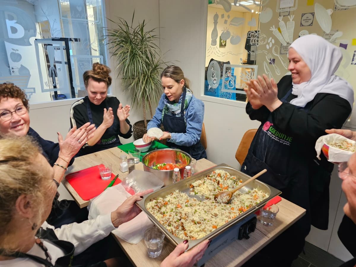 Gezellige sfeer tijdens uitje